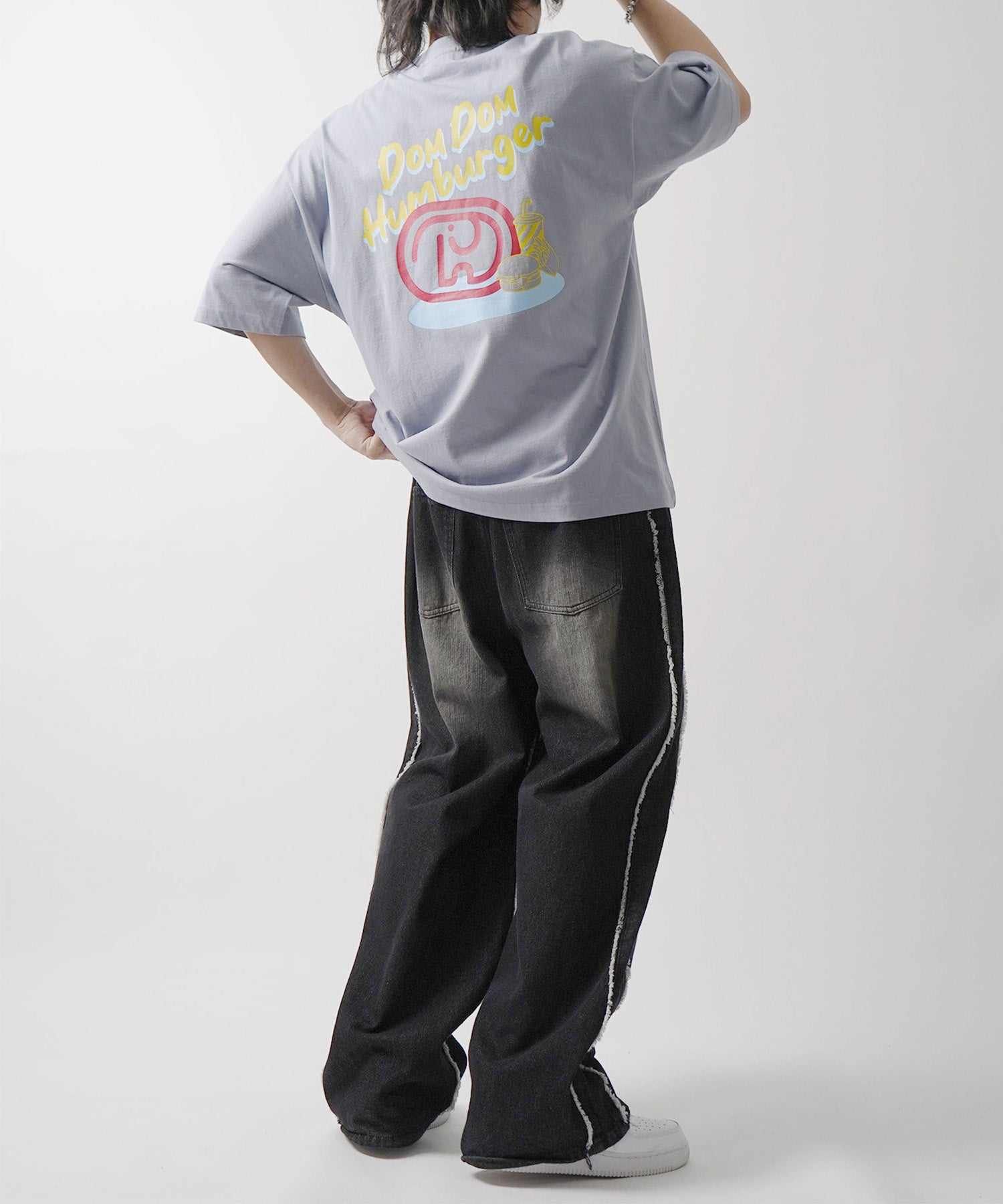 25SS 【DOMDOM / ドムドムハンバーガー】 ビッグシルエット バックプリント半袖Tシャツ