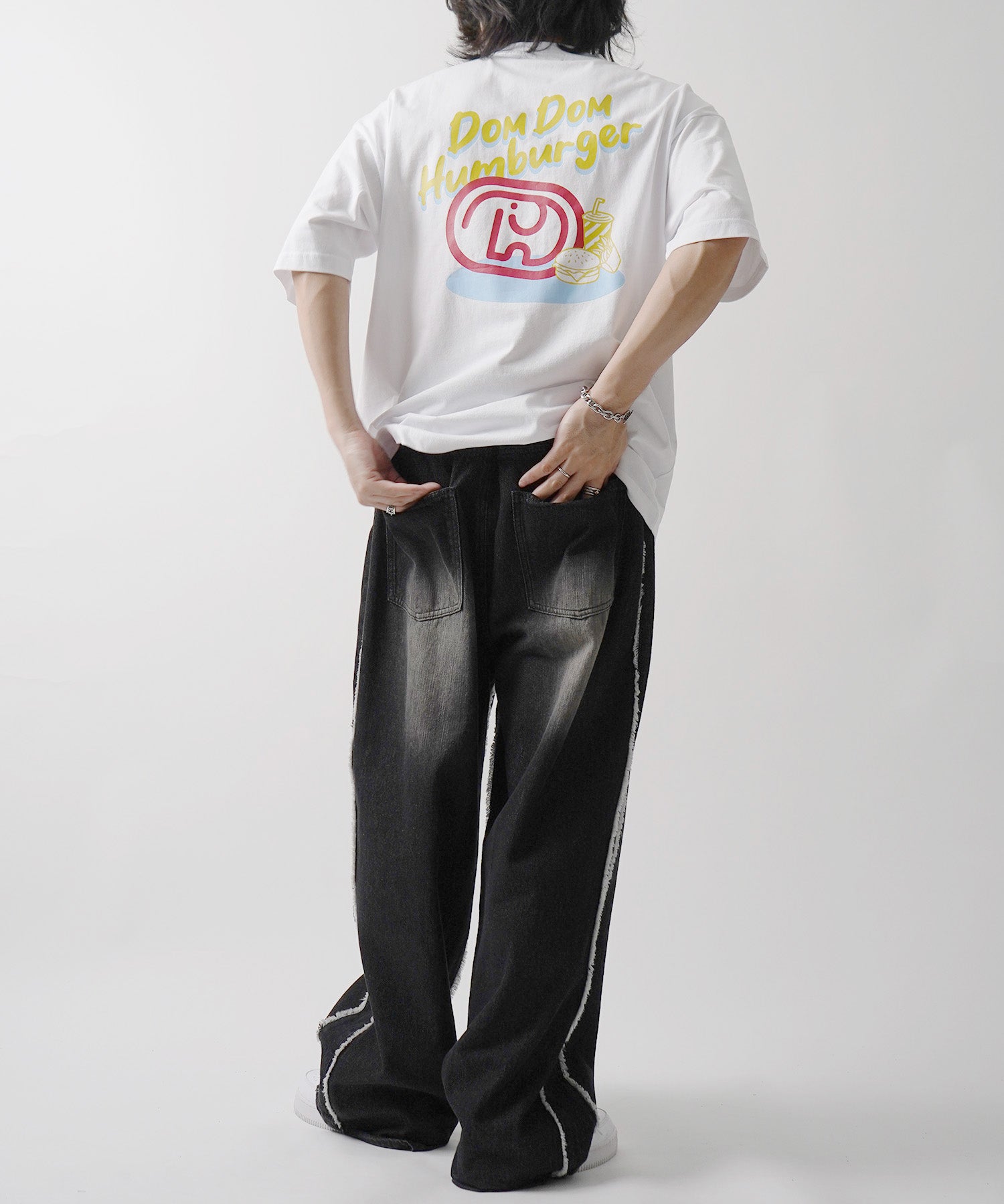 25SS 【DOMDOM / ドムドムハンバーガー】 ビッグシルエット バックプリント半袖Tシャツ