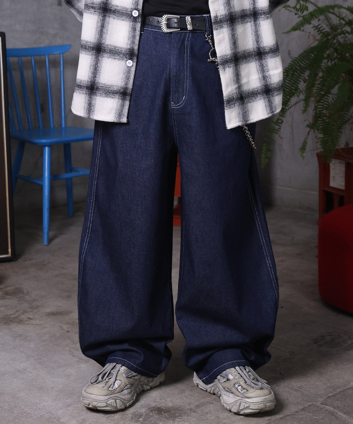 バレルレッグ リジット デニムパンツ