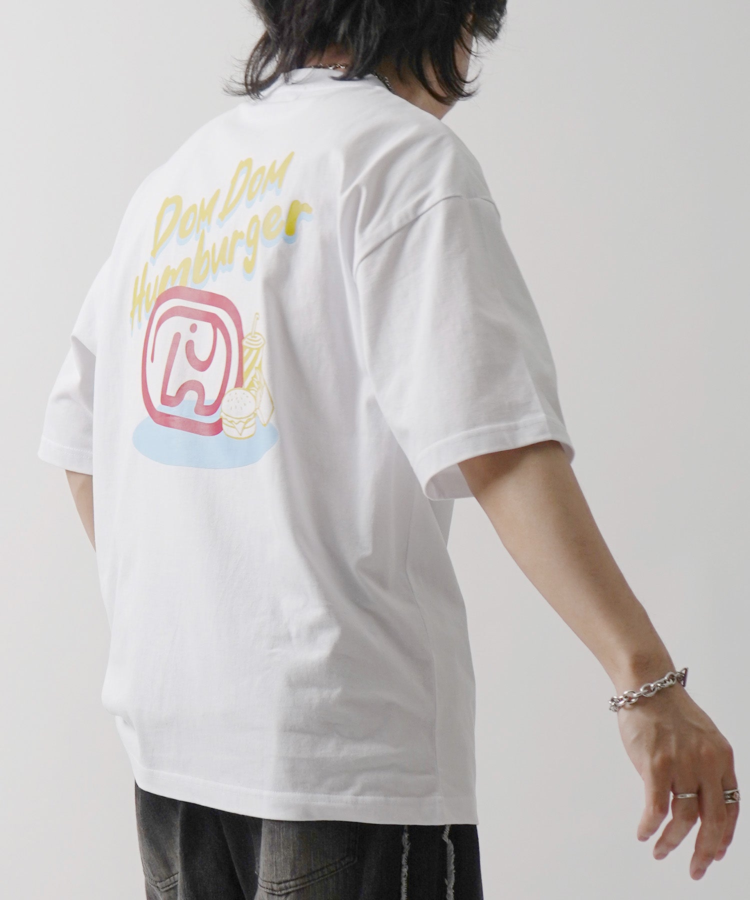 25SS 【DOMDOM / ドムドムハンバーガー】 ビッグシルエット バックプリント半袖Tシャツ
