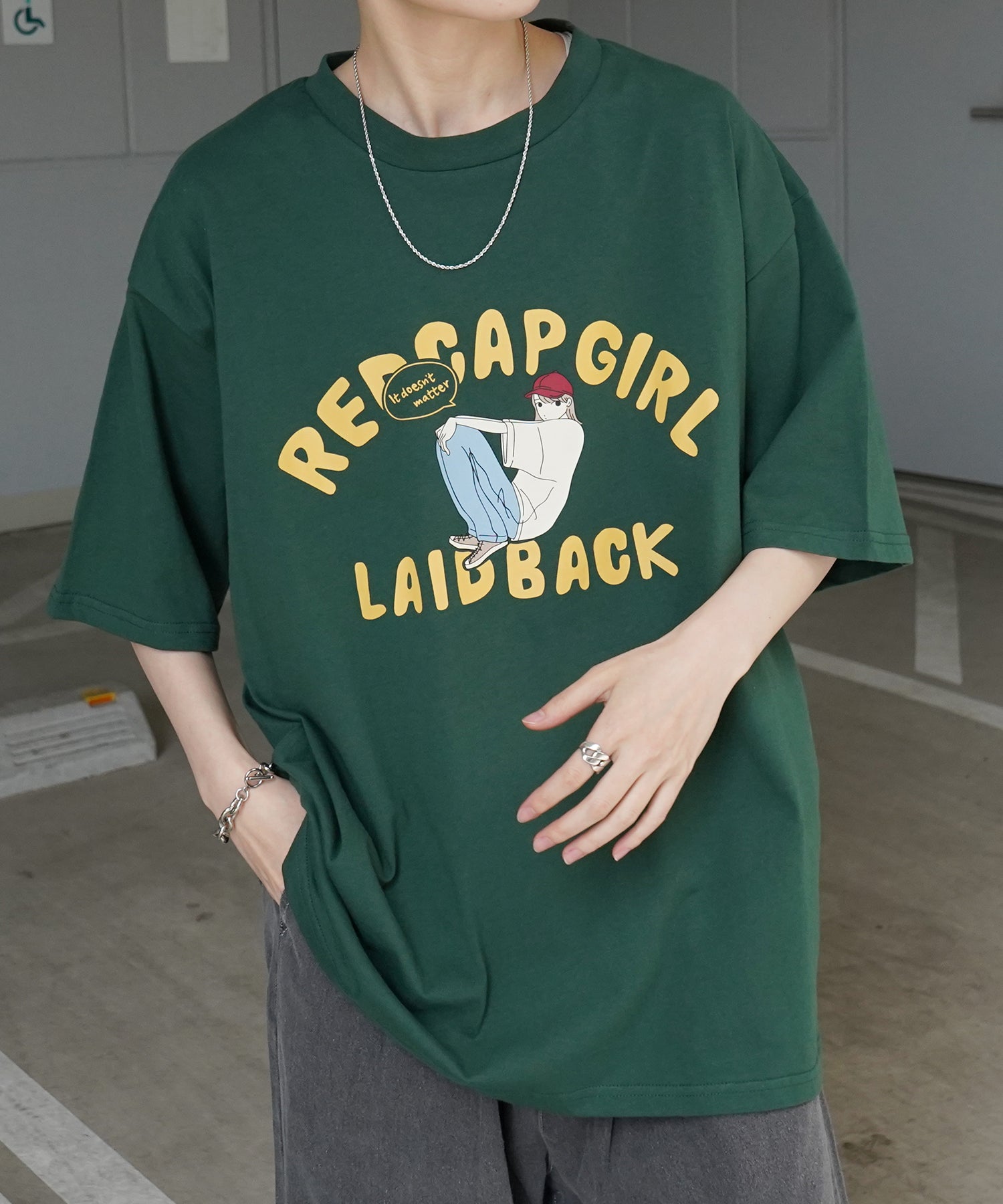 25SS【RED CAP GIRL】フロントプリント ビッグシルエット半袖Tシャツ