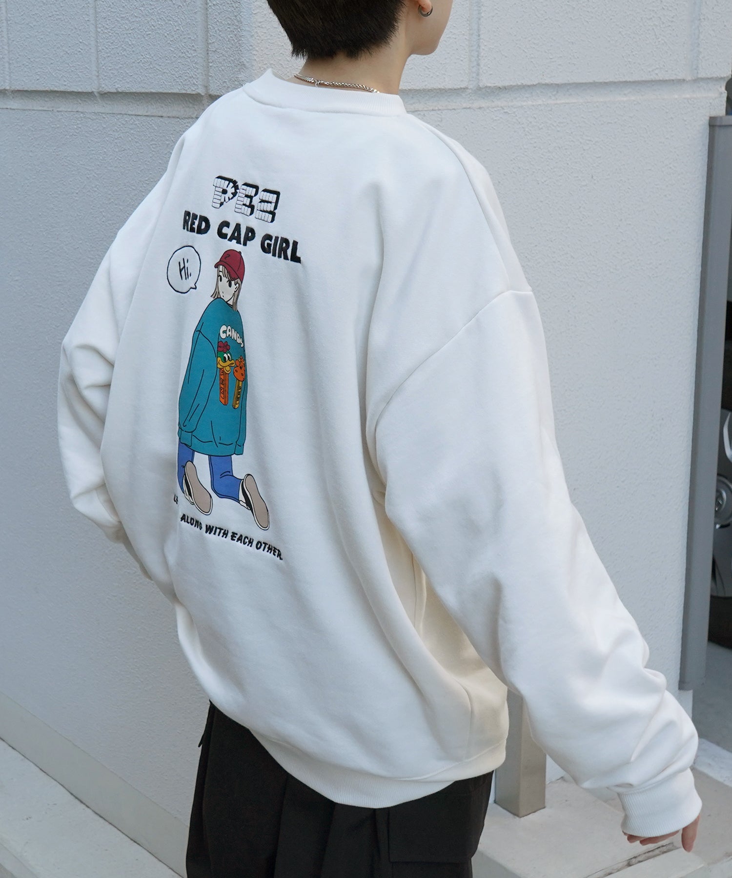 【PEZ × RED CAP GIRL】コラボ 25SS ビッグシルエット バックプリント刺繍 プルオーバースウェット