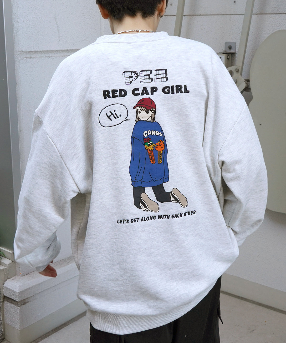 【PEZ × RED CAP GIRL】コラボ 25SS ビッグシルエット バックプリント刺繍 プルオーバースウェット