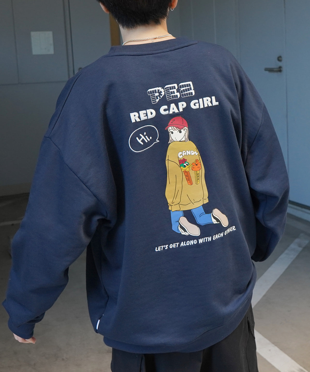 【PEZ × RED CAP GIRL】コラボ 25SS ビッグシルエット バックプリント刺繍 プルオーバースウェット