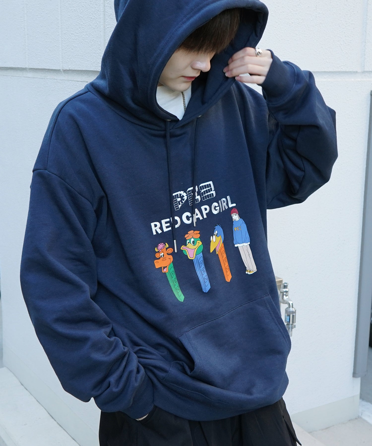 【PEZ × RED CAP GIRL】コラボ 24SS ビッグシルエット フロントプリントロゴ刺繍 プルオーバーパーカー