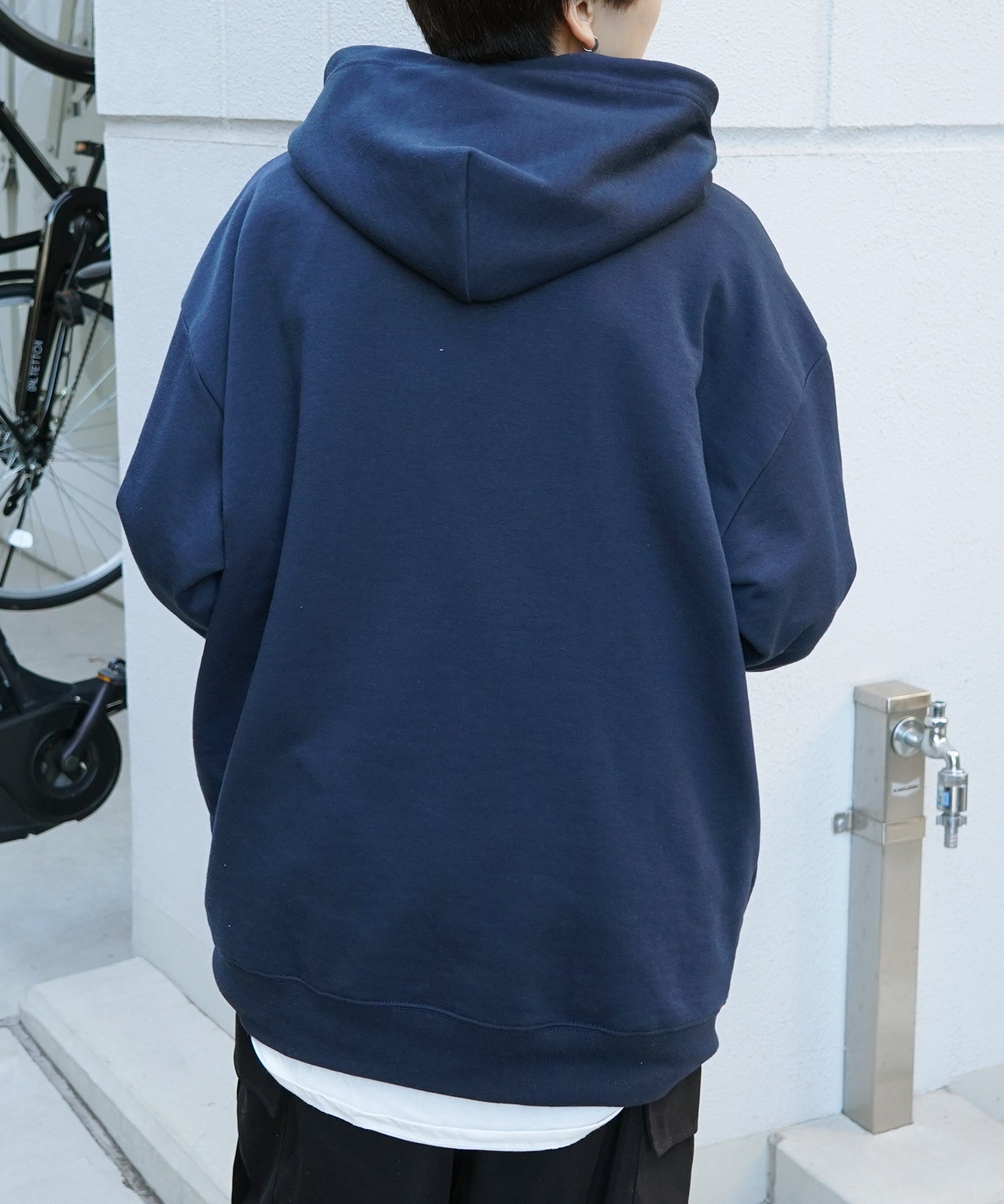 【PEZ × RED CAP GIRL】コラボ 24SS ビッグシルエット フロントプリントロゴ刺繍 プルオーバーパーカー