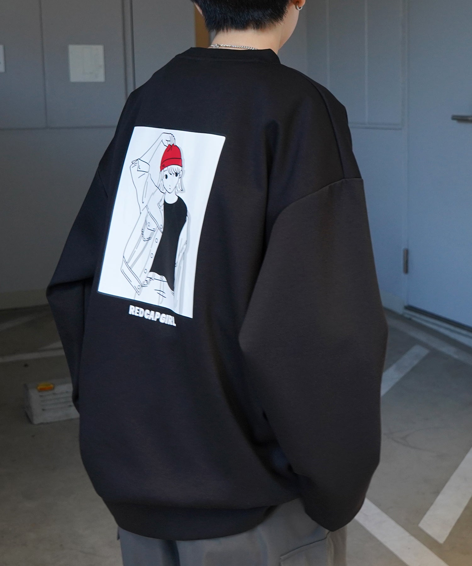【RED CAP GIRL】25SS ビッグシルエット とろみポンチ 落ち感ドレープ バックプリント ダンボールニットプルオーバースウェット