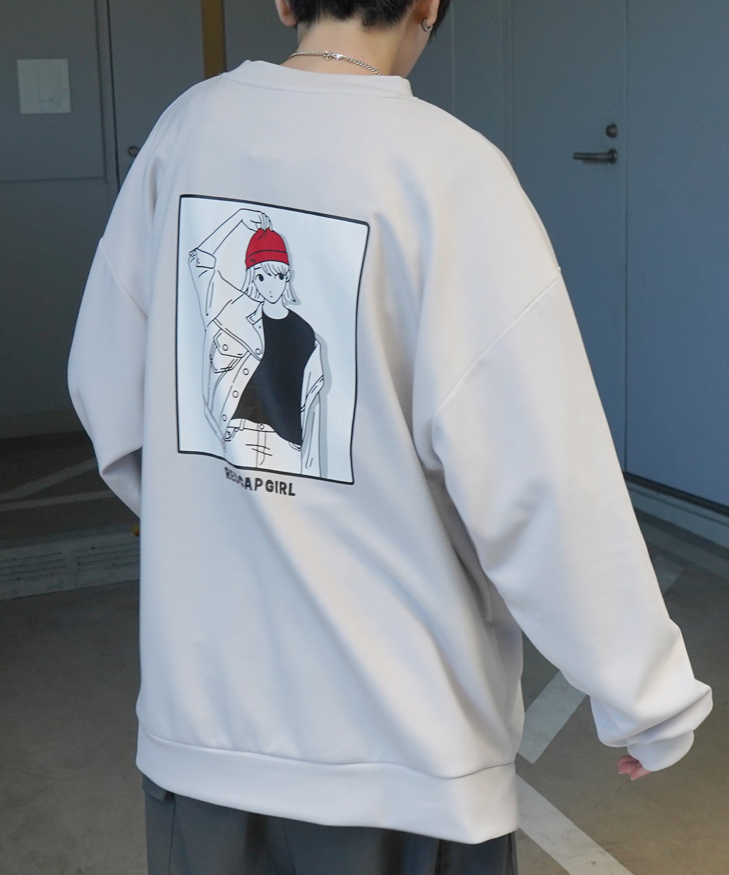 【RED CAP GIRL】25SS ビッグシルエット とろみポンチ 落ち感ドレープ バックプリント ダンボールニットプルオーバースウェット