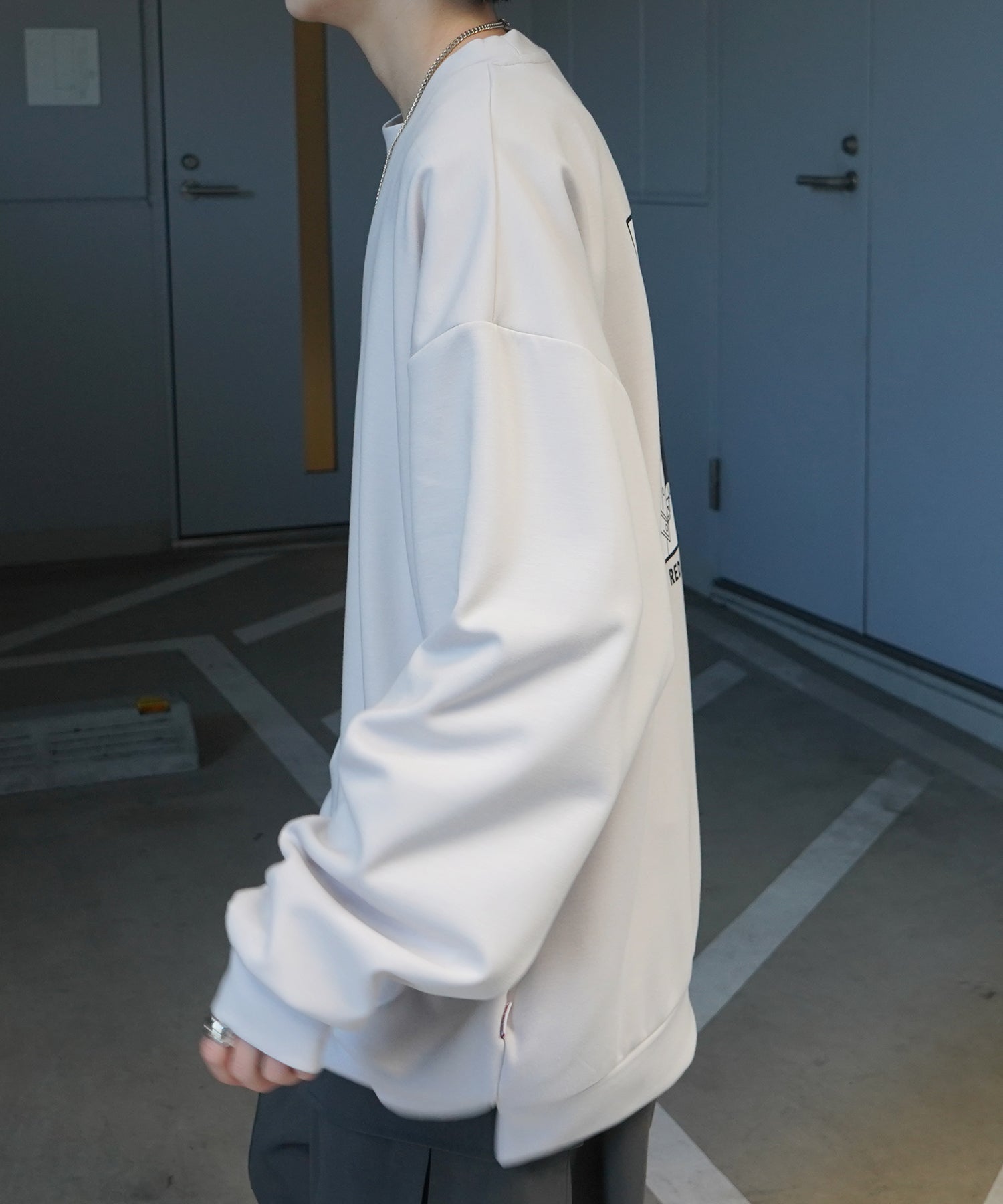 【RED CAP GIRL】25SS ビッグシルエット とろみポンチ 落ち感ドレープ バックプリント ダンボールニットプルオーバースウェット