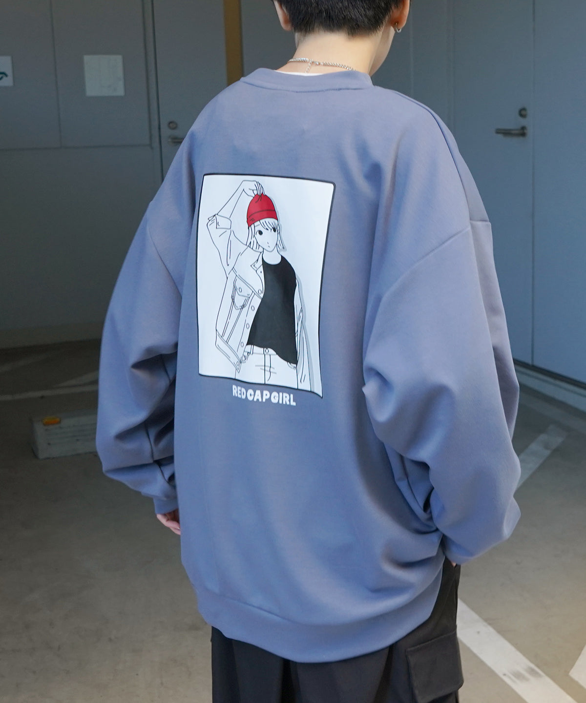 【RED CAP GIRL】25SS ビッグシルエット とろみポンチ 落ち感ドレープ バックプリント ダンボールニットプルオーバースウェット