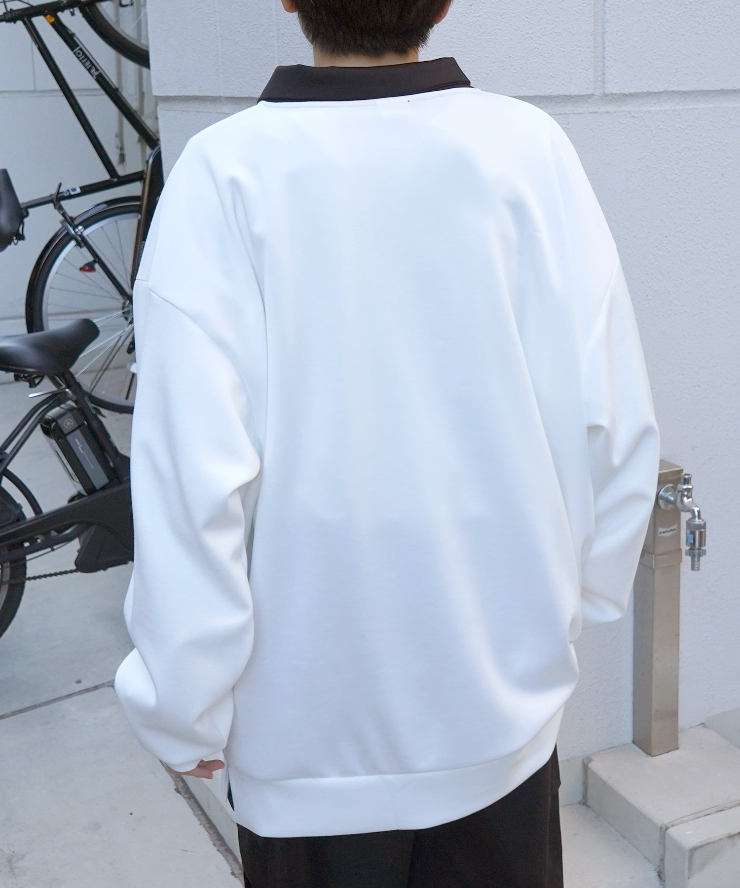 【RED CAP GIRL】25SS ビッグシルエット ドレープとろみ ダンボールニット ワンポイント刺繍ポンチハーフジップ