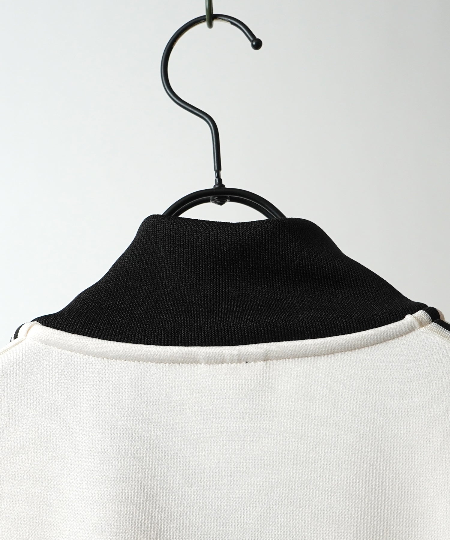 25SS【RED CAP GIRL】セットアップ対応 ビッグシルエット バックプリント 袖ライン ジャージトラックジャケット