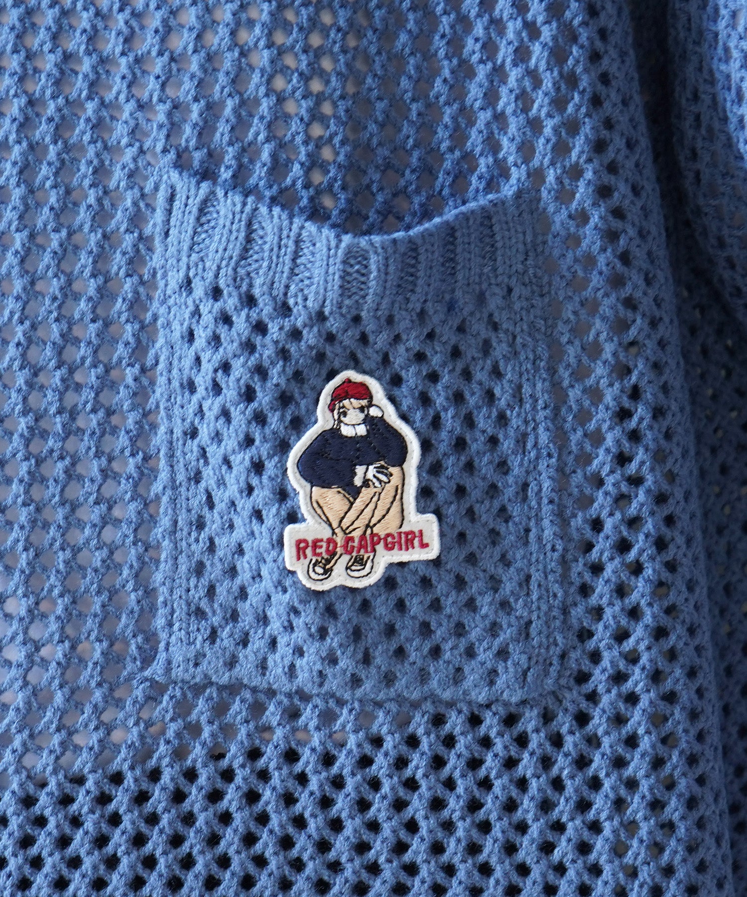 【RED CAP GIRL】25SS ビッグシルエット ワンポイント刺繍 メッシュニットプルオーバー
