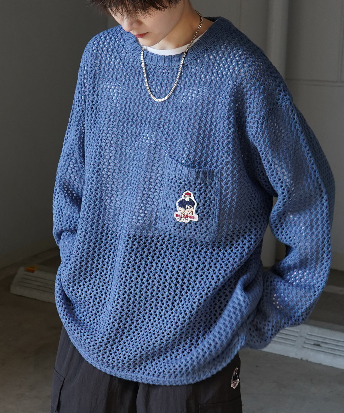 【RED CAP GIRL】25SS ビッグシルエット ワンポイント刺繍 メッシュニットプルオーバー