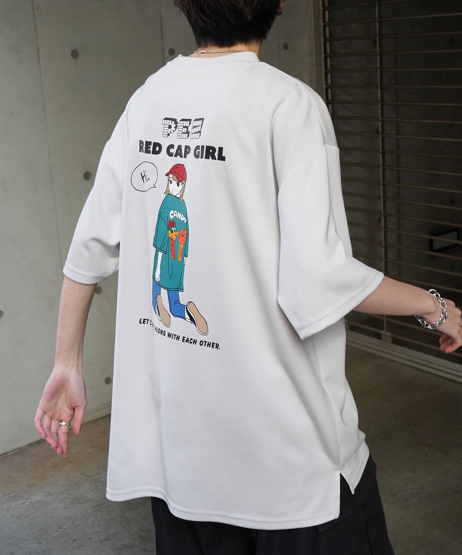 【RED CAP GIRL × PEZ】25SS RCG×PEZコラボ バックプリント ドレープとろみ ビッグシルエットポンチTシャツ