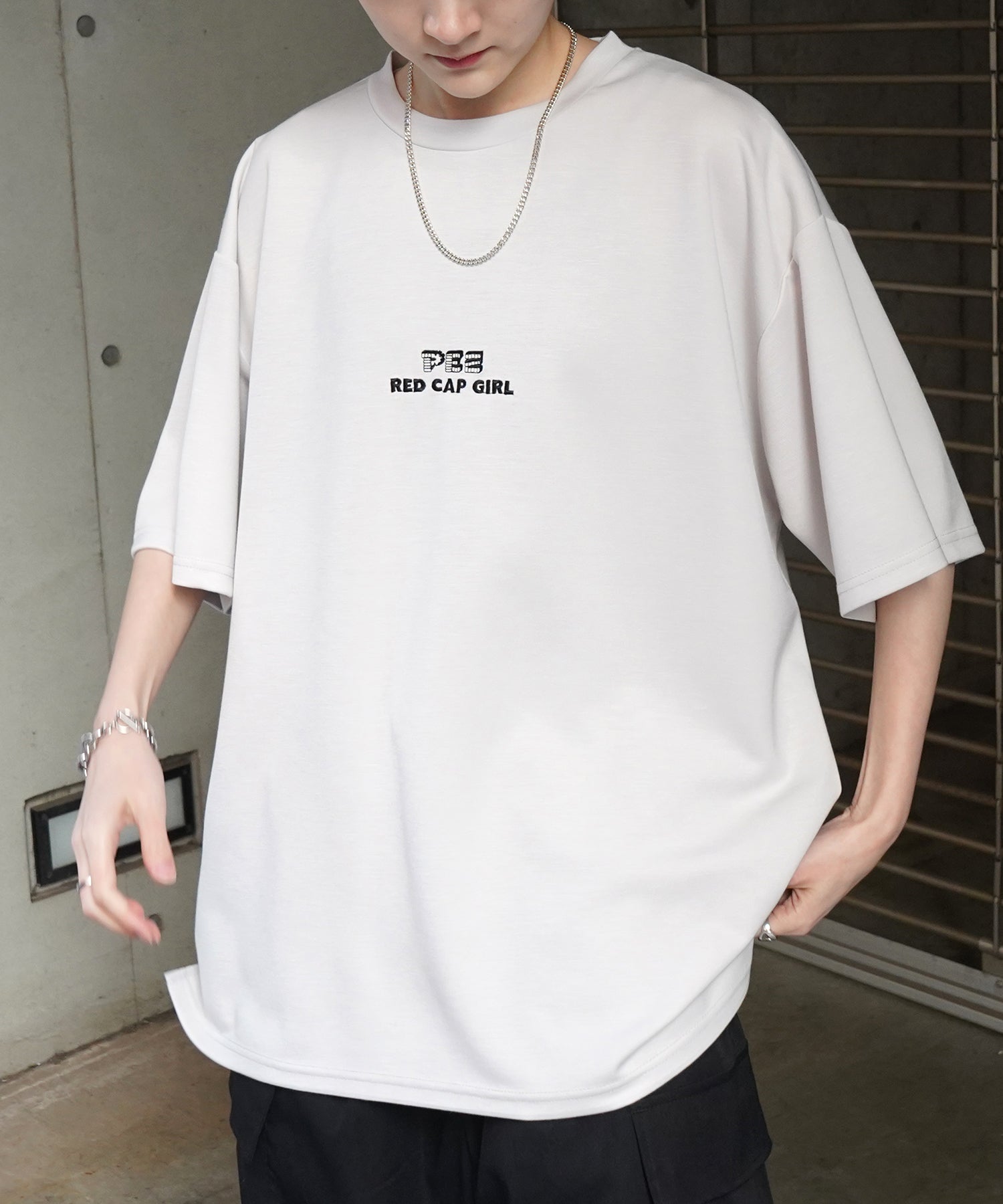 【RED CAP GIRL × PEZ】25SS RCG×PEZコラボ バックプリント ドレープとろみ ビッグシルエットポンチTシャツ