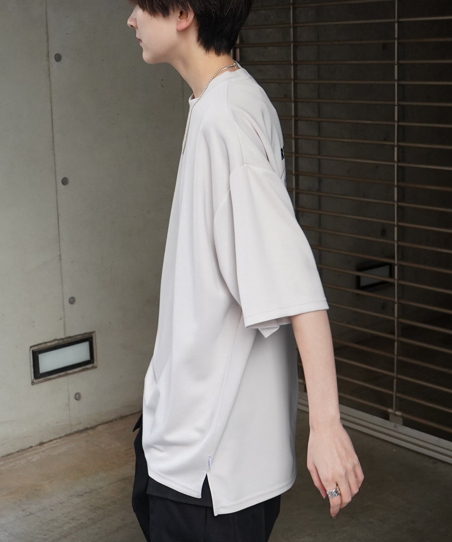 【RED CAP GIRL × PEZ】25SS RCG×PEZコラボ バックプリント ドレープとろみ ビッグシルエットポンチTシャツ