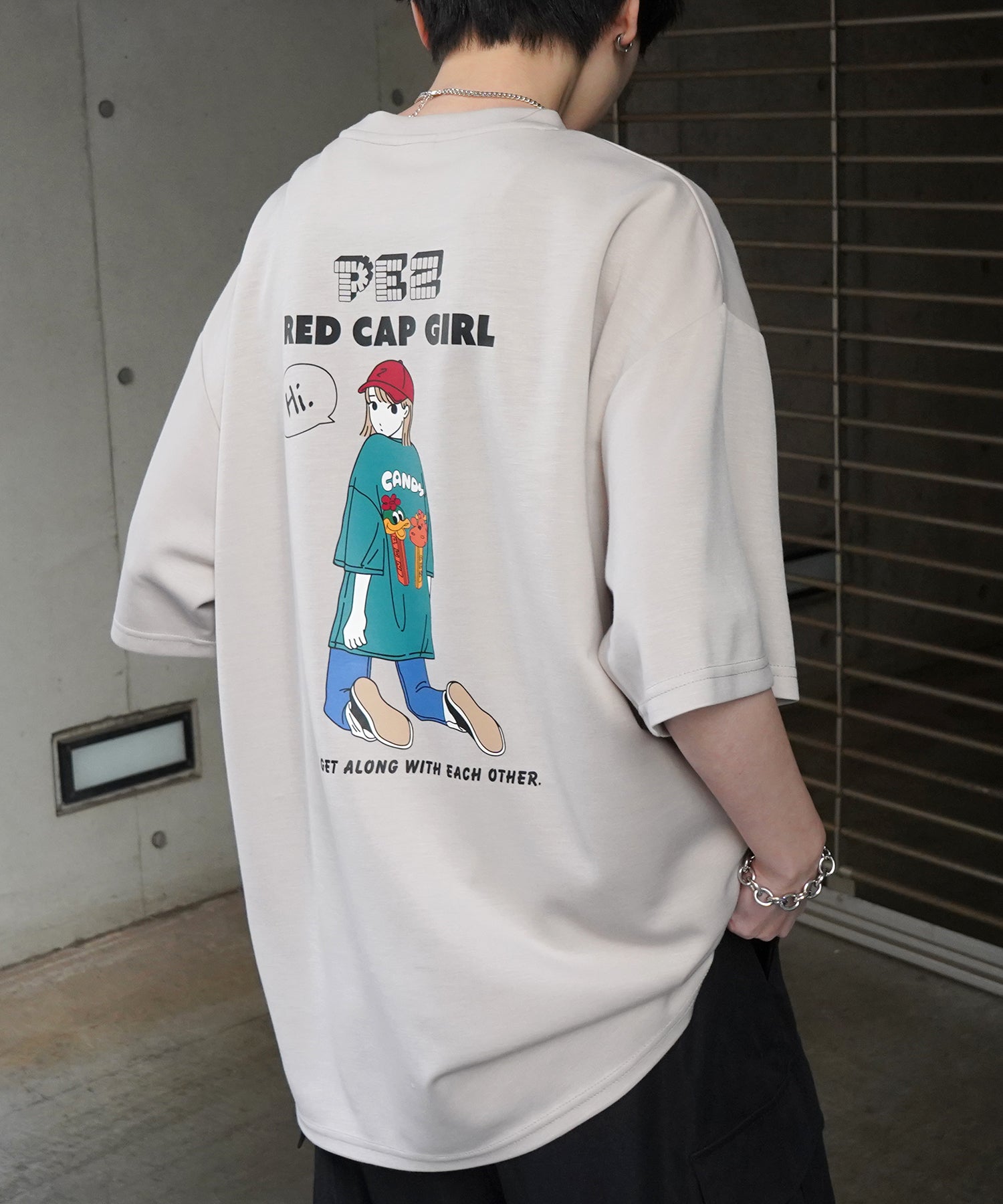 【RED CAP GIRL × PEZ】25SS RCG×PEZコラボ バックプリント ドレープとろみ ビッグシルエットポンチTシャツ