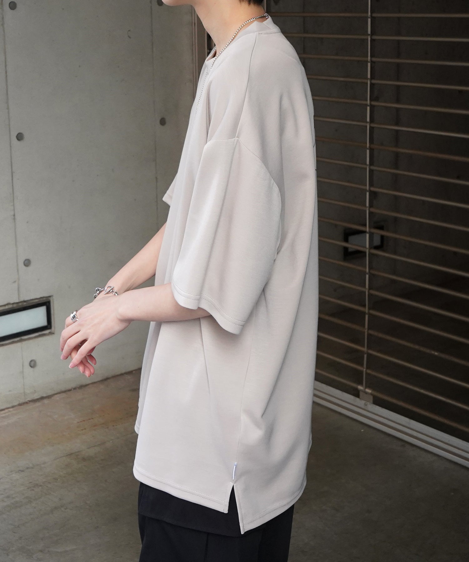 【RED CAP GIRL × PEZ】25SS RCG×PEZコラボ バックプリント ドレープとろみ ビッグシルエットポンチTシャツ