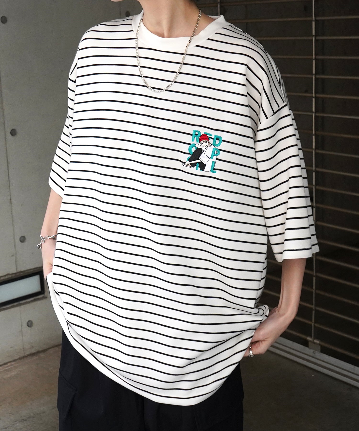 【RED CAP GIRL】24SS ビッグシルエット ワンポイント刺繍 ボーダー ドレープとろみ リンガーTシャツ