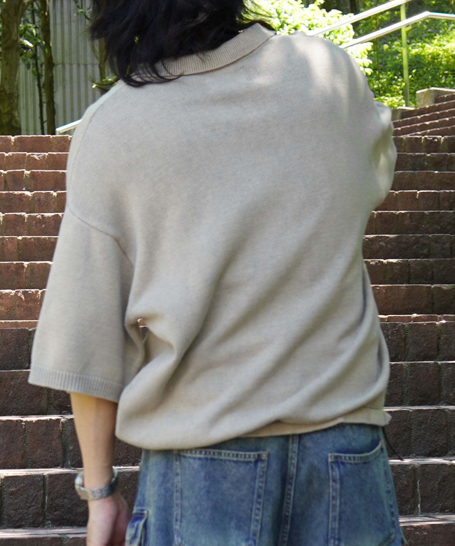 25SS ピグメント加工 ヴィンテージライク ワンポイント刺繍 スキッパーニット