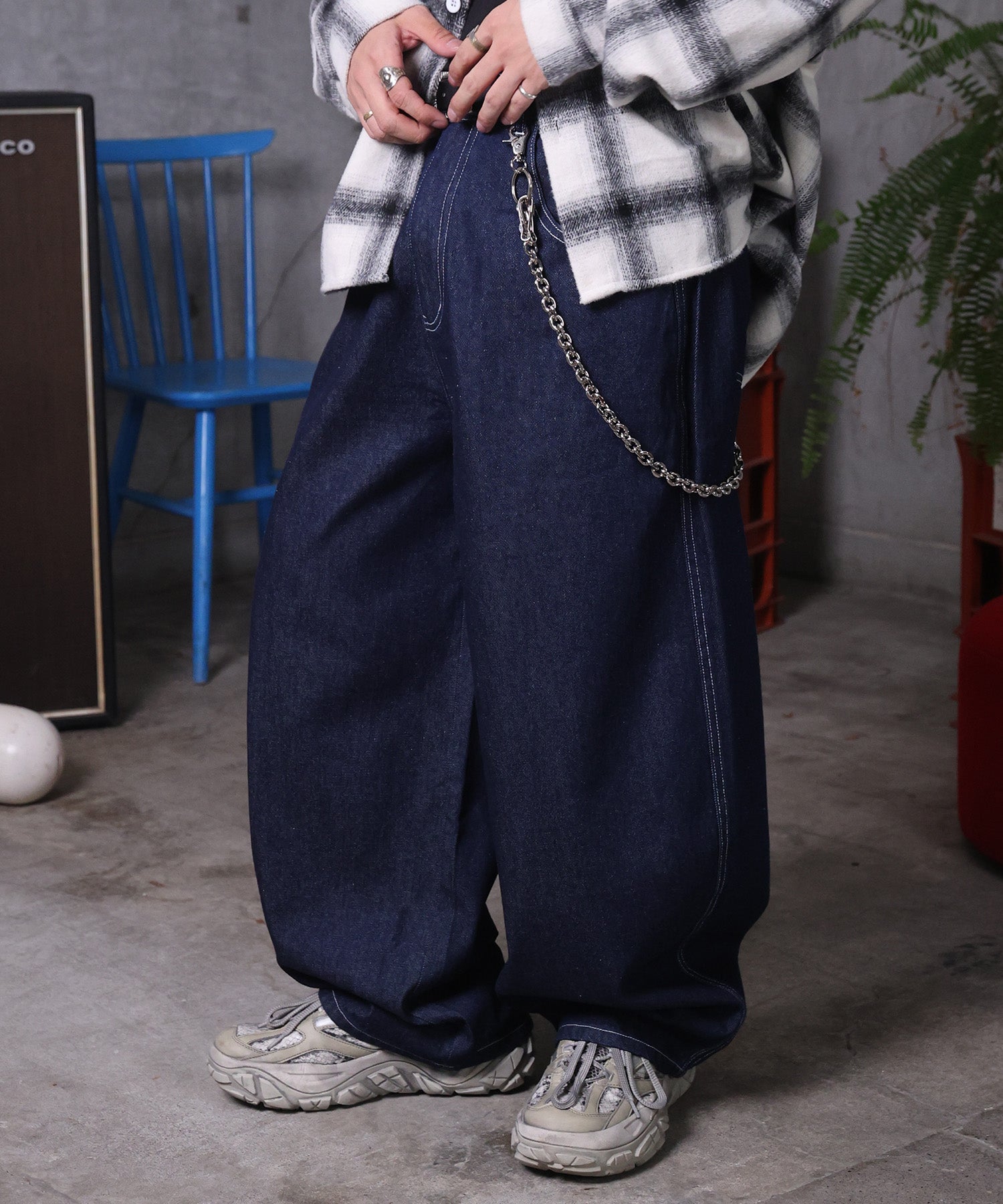 バレルレッグ リジット デニムパンツ