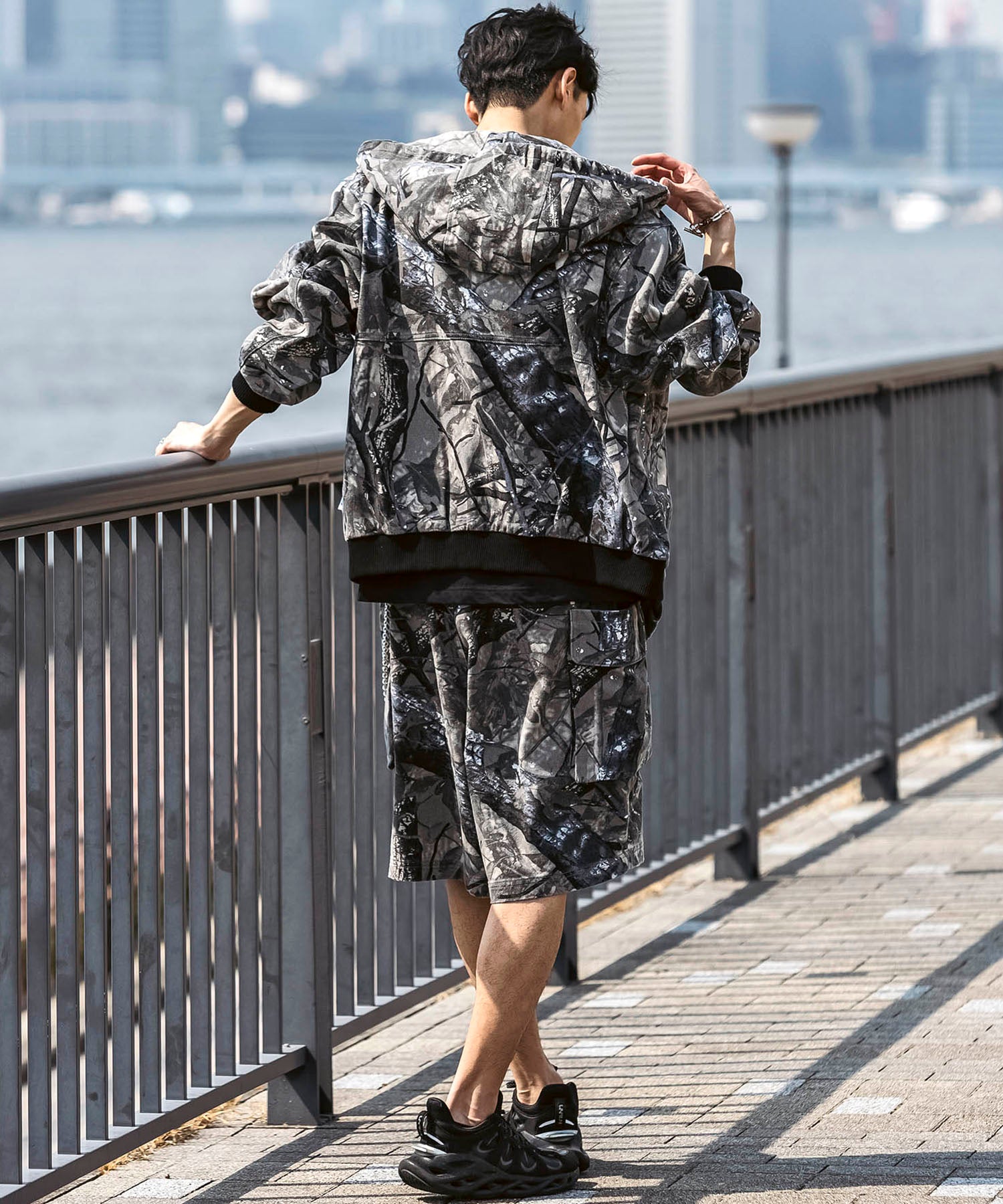 25SS【Labordi / ラボード】ツリーカモ柄 リアルツリー / デニム / ケミカル加工 ボックスシルエット フーディー ミリタリーフードジャケット