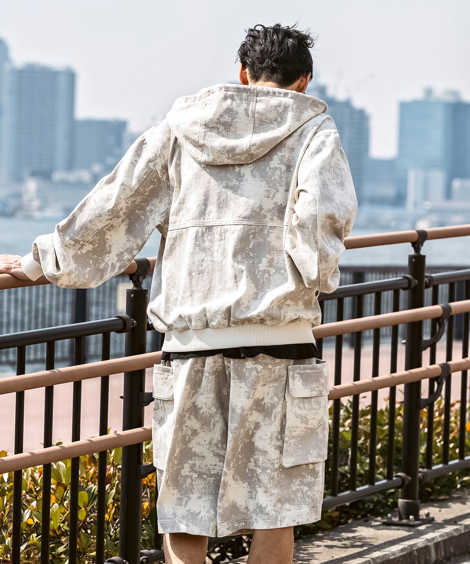 25SS【Labordi / ラボード】ツリーカモ柄 リアルツリー / デニム / ケミカル加工 ボックスシルエット フーディー ミリタリーフードジャケット