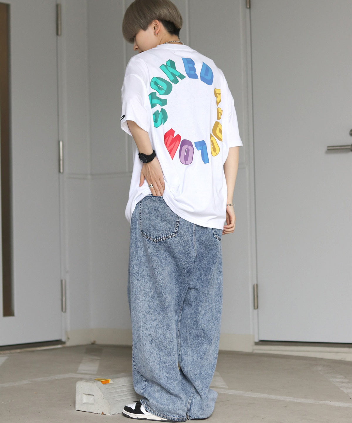 ケミカルウォッシュワイドバギーパンツ