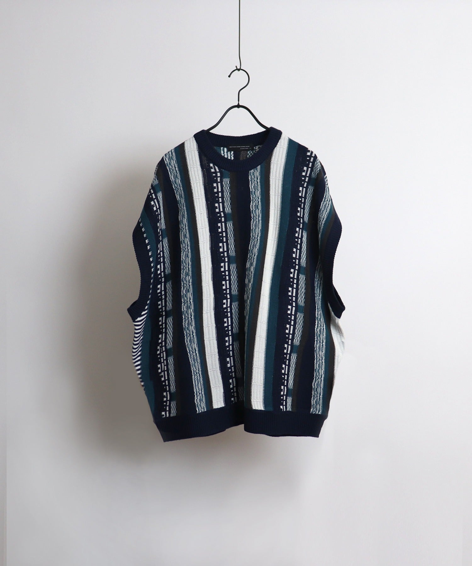 ヴィンテージライク レトロジャガードストライプ柄 3Dニット ビッグシルエット ニットベスト
