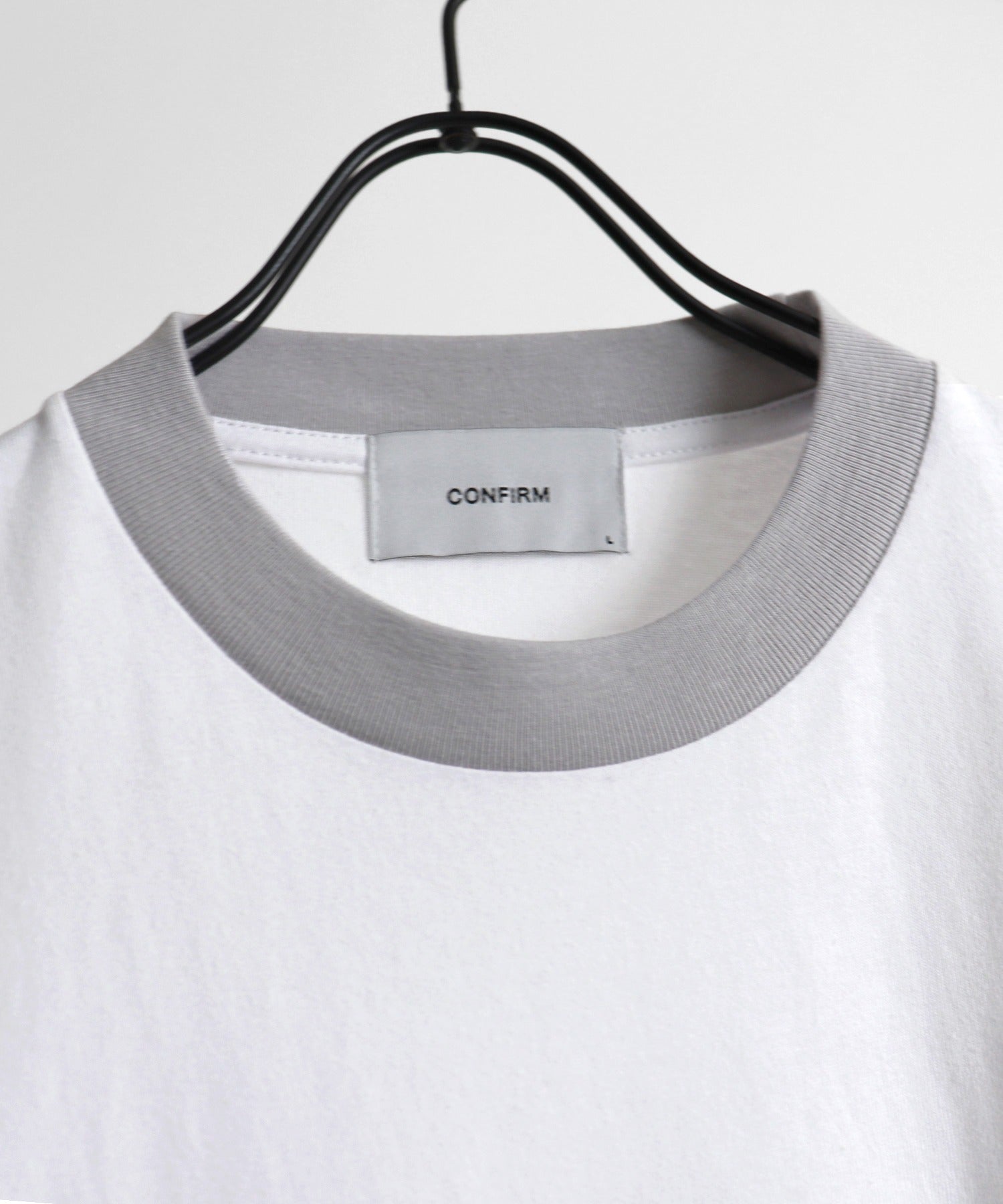 ボックスロゴルーズTシャツ