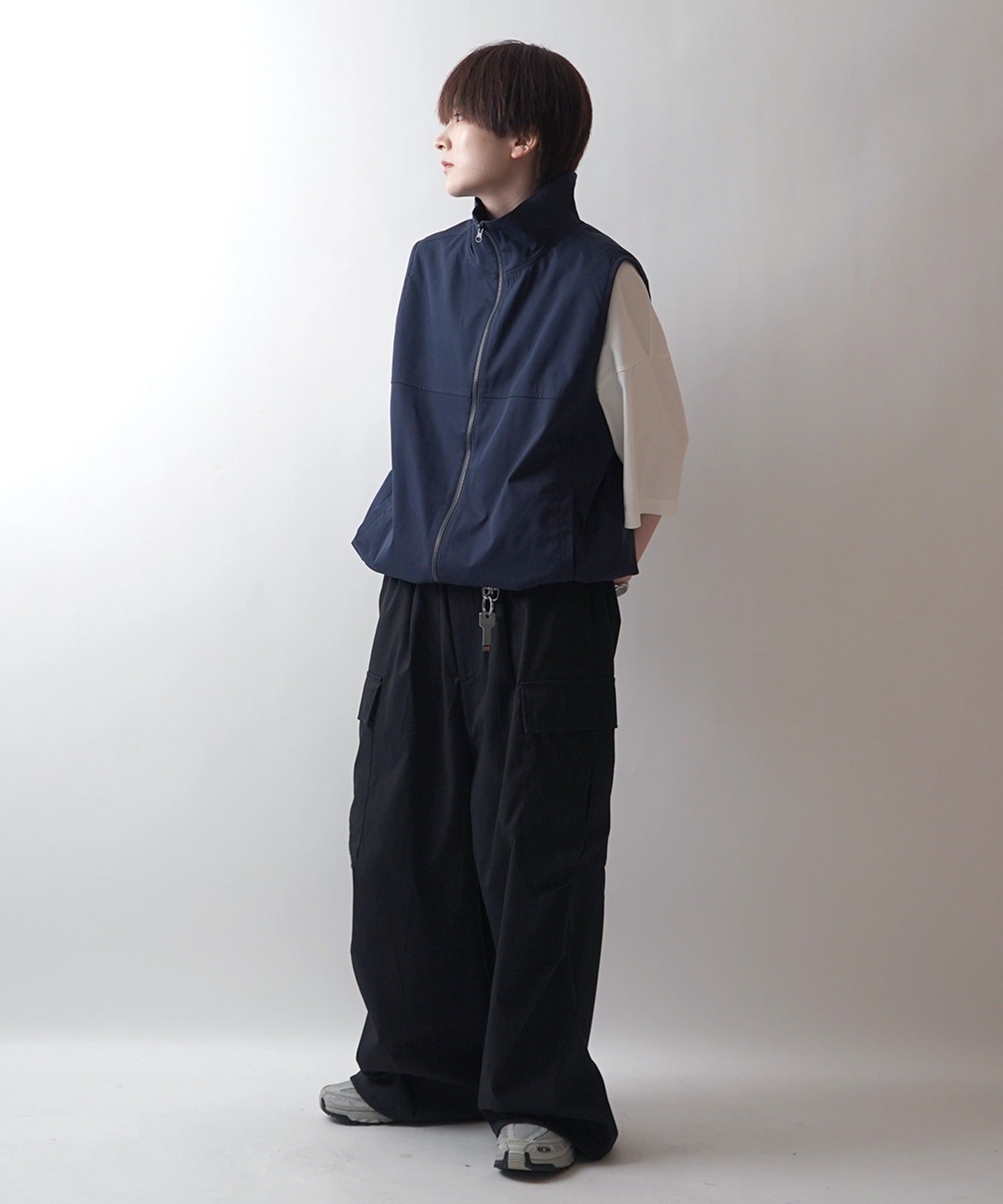 セットアップ対応 スタンドネック 裾ひもドロスト フルジップナイロンテックベスト