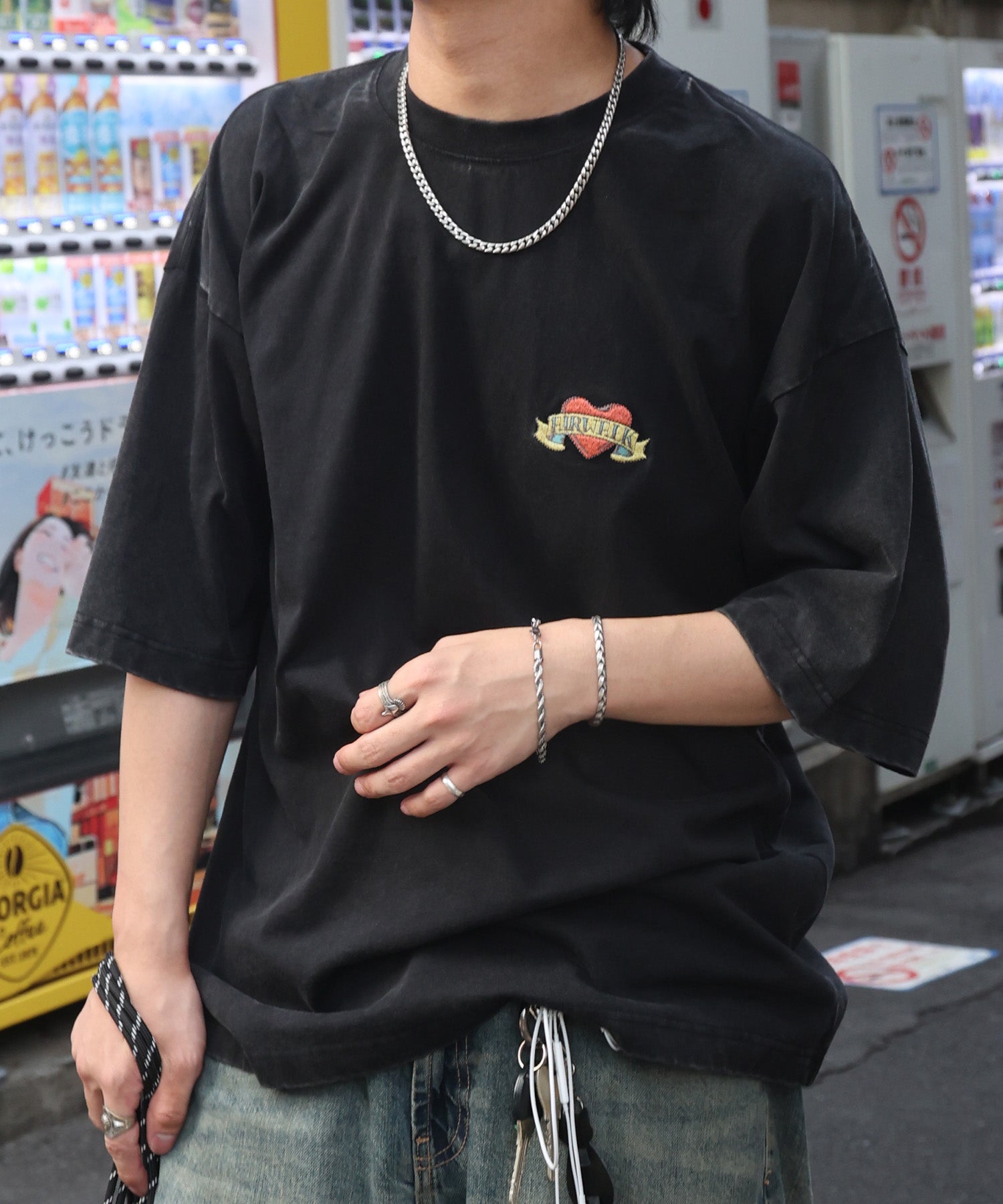 25SS【AIRWALK】ヴィンテージライク ハードグラフィック ボックスシルエット半袖Tシャツ