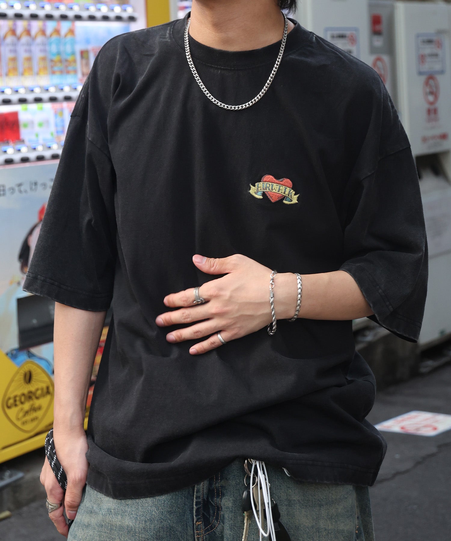 25SS【AIRWALK】ヴィンテージライク ハードグラフィック ボックスシルエット半袖Tシャツ