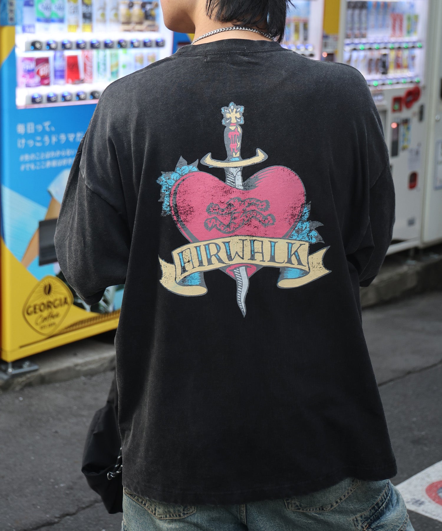 25SS【AIRWALK】ヴィンテージライク ハードグラフィック ボックスシルエット半袖Tシャツ