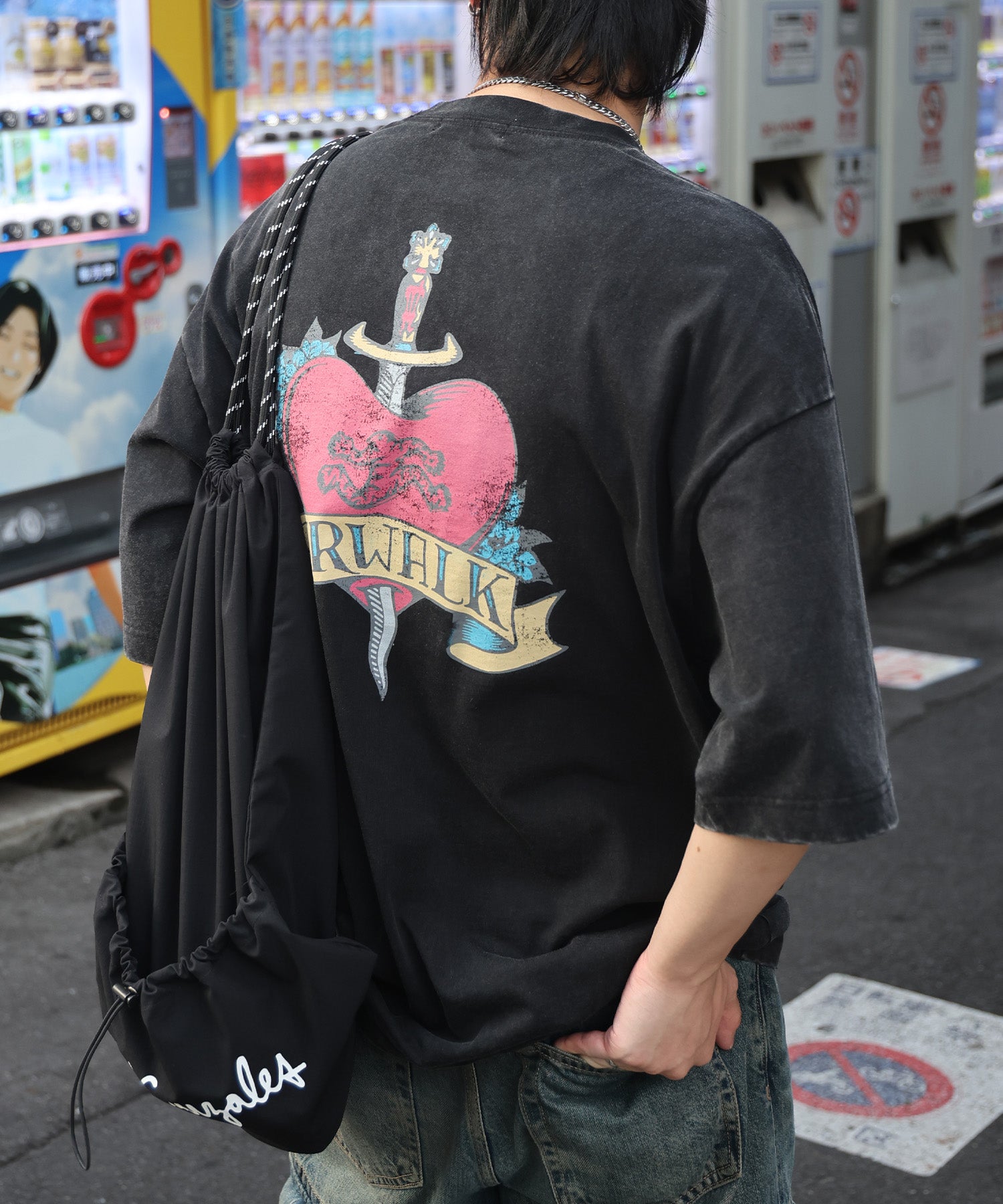 25SS【AIRWALK】ヴィンテージライク ハードグラフィック ボックスシルエット半袖Tシャツ