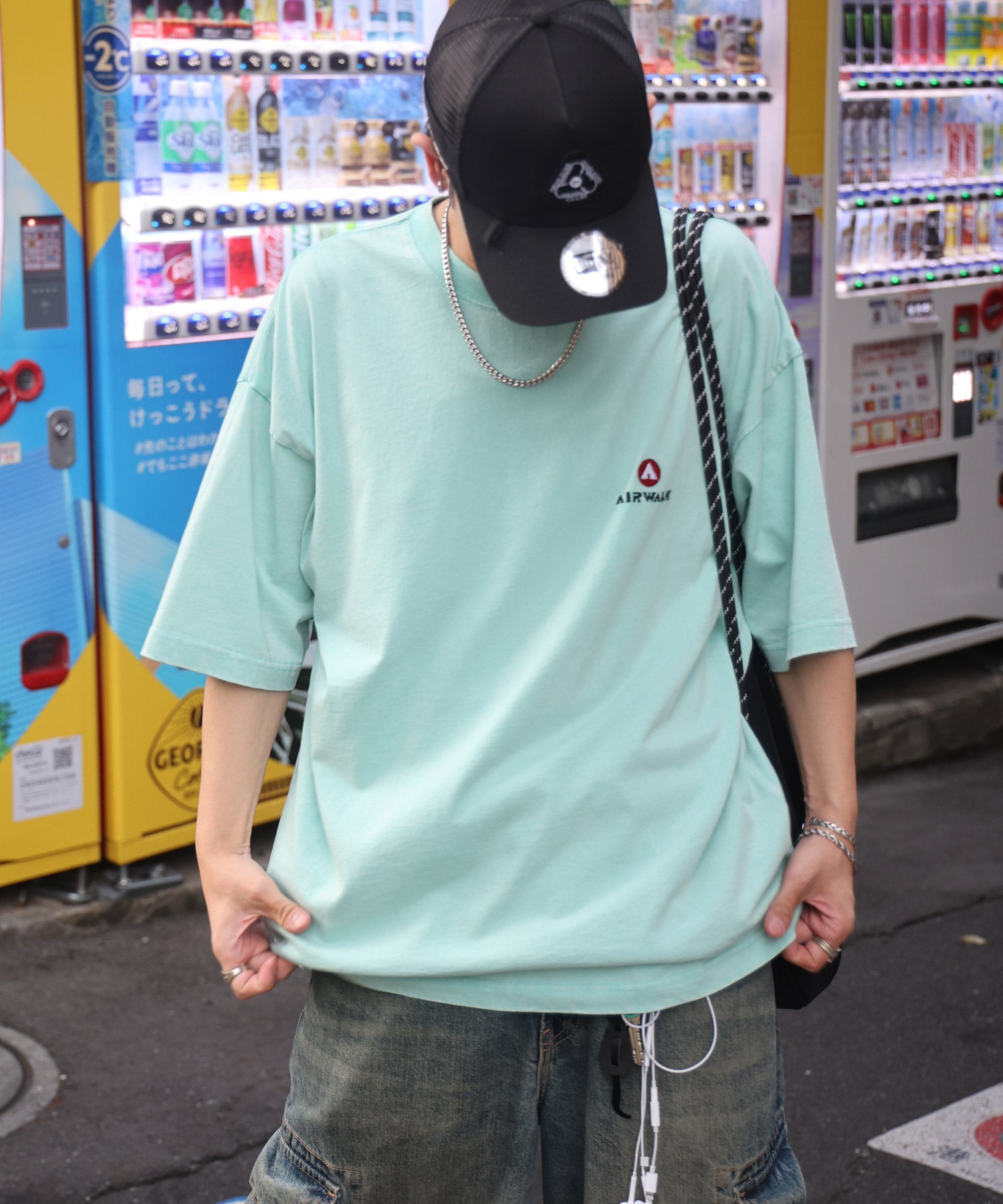 25SS【AIRWALK】ヴィンテージライク モンスターグラフィック ボックスシルエット半袖Tシャツ