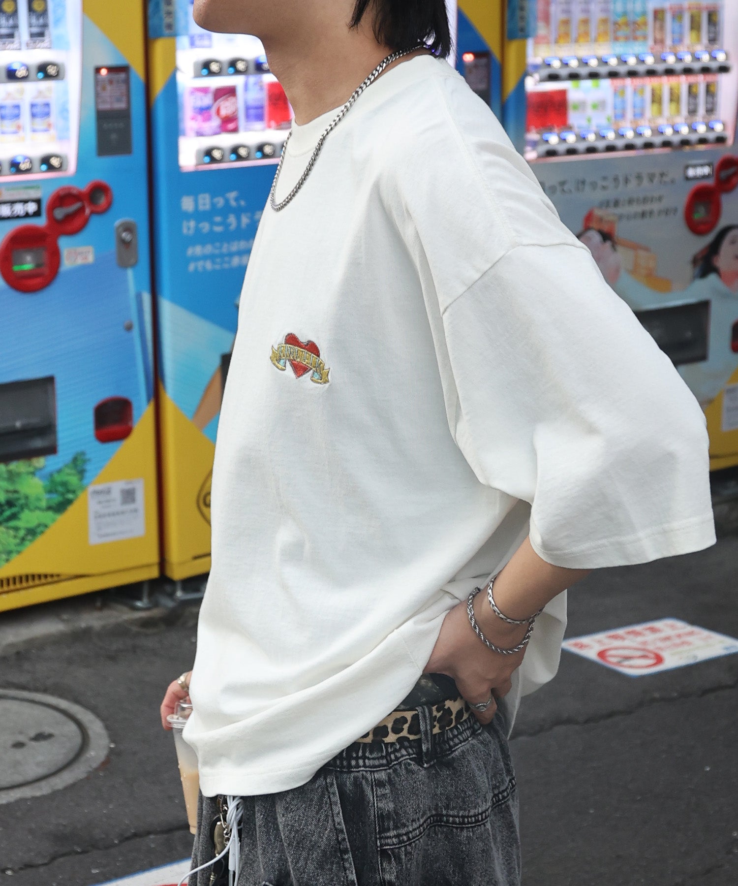 25SS【AIRWALK】ヴィンテージライク ハードグラフィック ボックスシルエット半袖Tシャツ