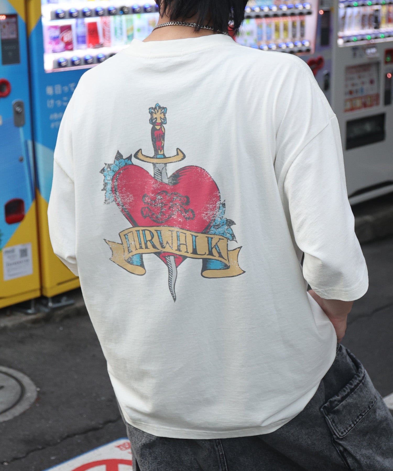 25SS【AIRWALK】ヴィンテージライク ハードグラフィック ボックスシルエット半袖Tシャツ