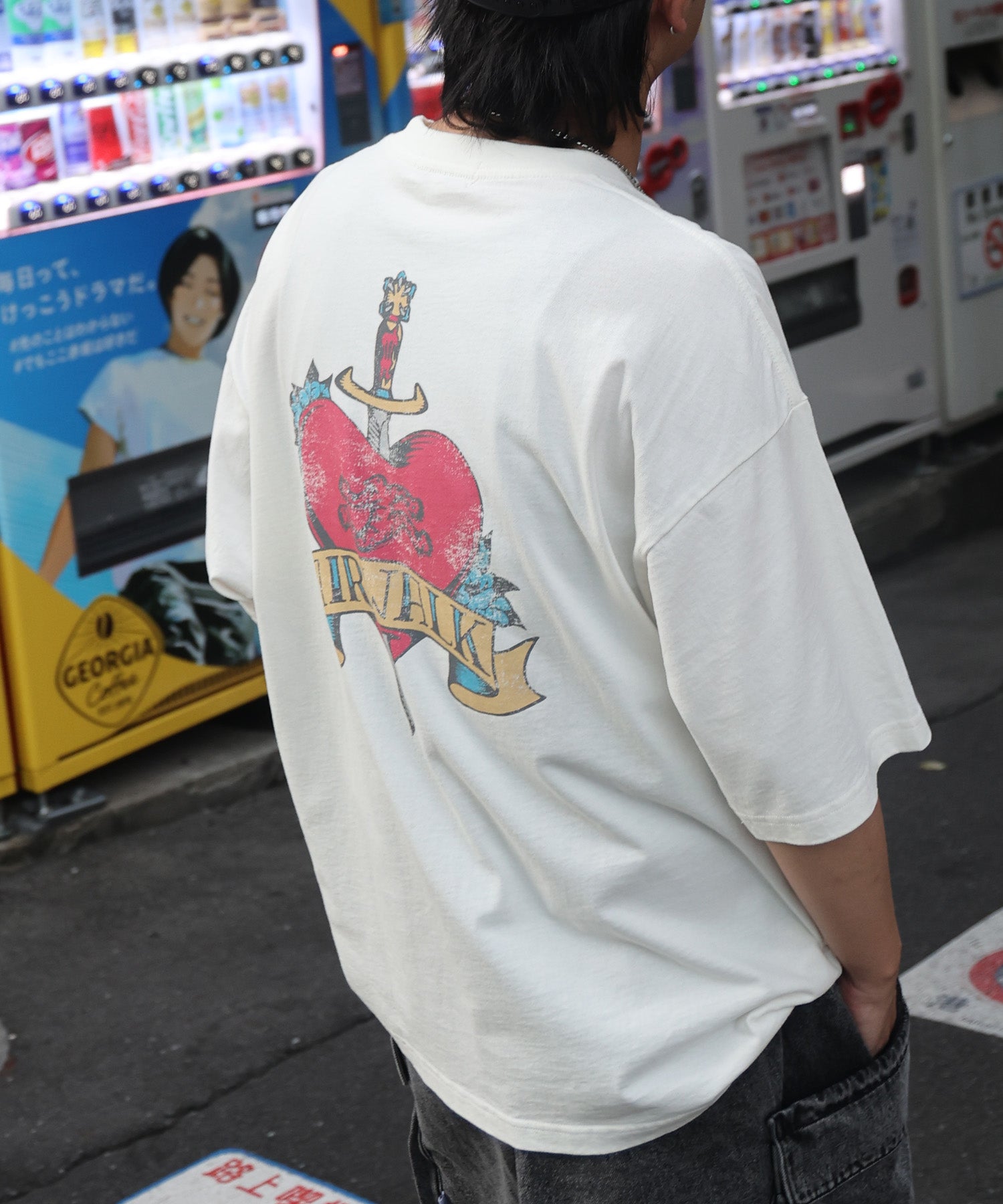 25SS【AIRWALK】ヴィンテージライク ハードグラフィック ボックスシルエット半袖Tシャツ