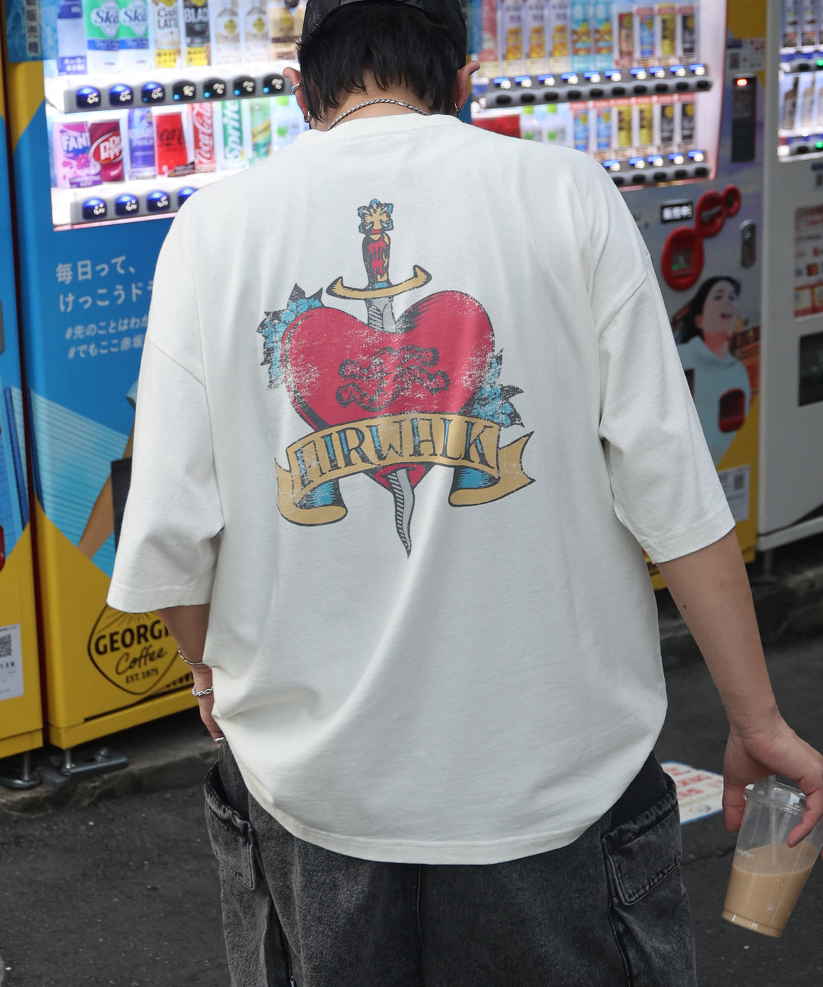 25SS【AIRWALK】ヴィンテージライク ハードグラフィック ボックスシルエット半袖Tシャツ