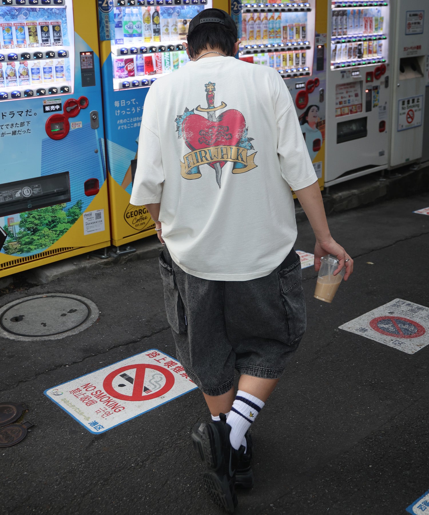 25SS【AIRWALK】ヴィンテージライク ハードグラフィック ボックスシルエット半袖Tシャツ