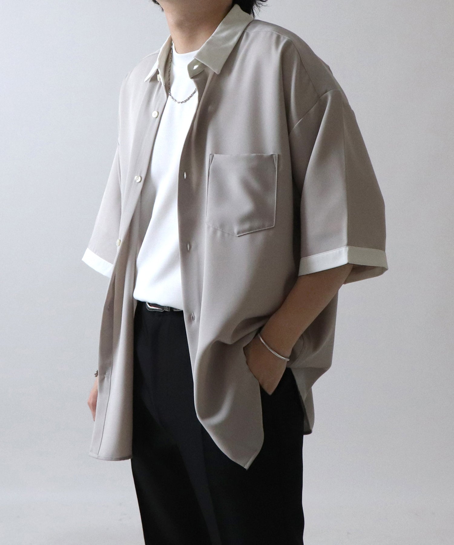 イージーケア ビッグシルエット 襟配色 クレリック半袖シャツ