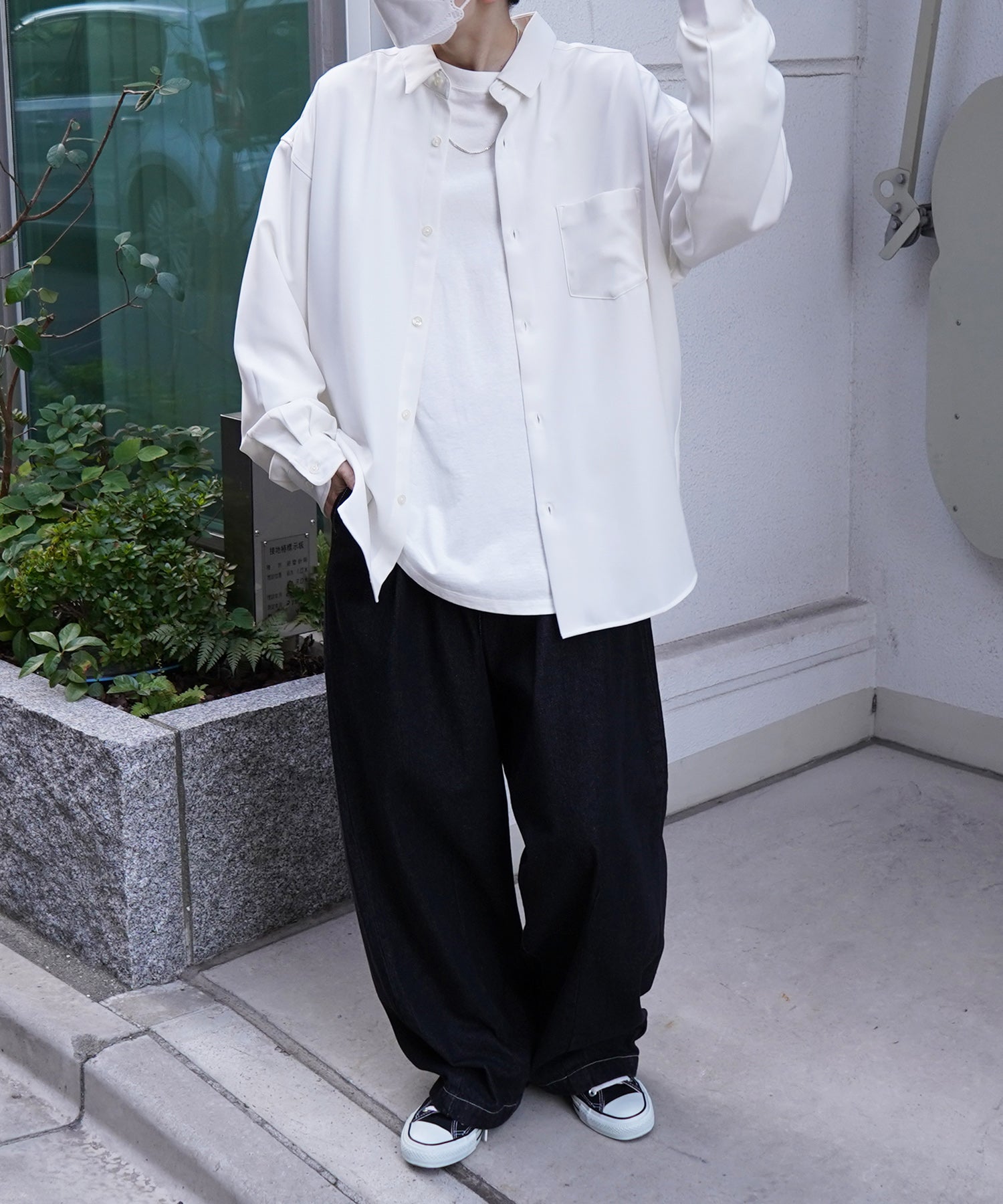 24SS ルーズシルエット ベーシック長袖シャツ