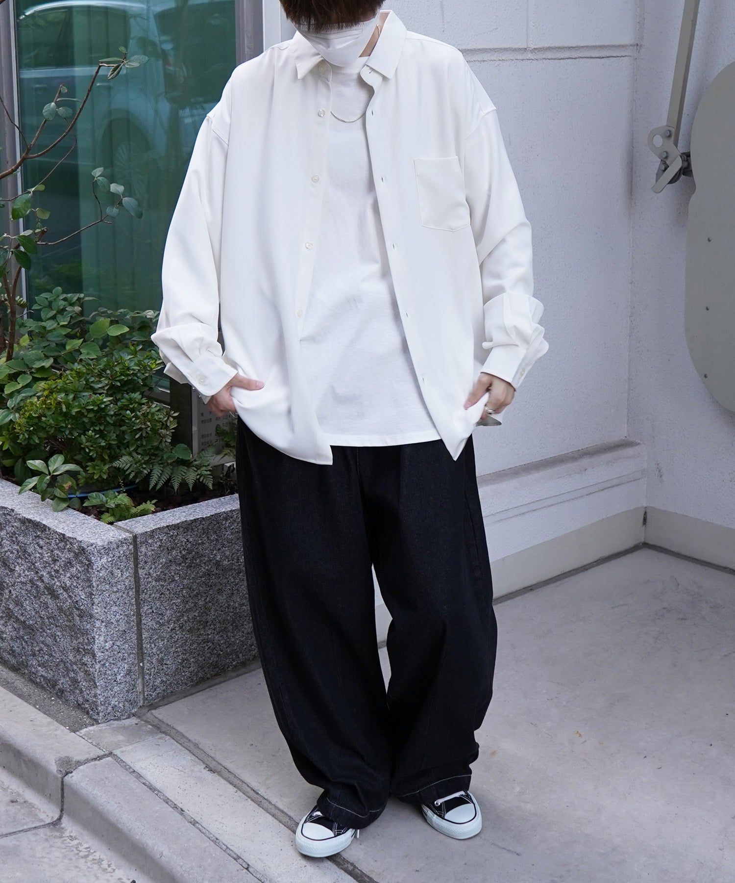24SS ルーズシルエット ベーシック長袖シャツ