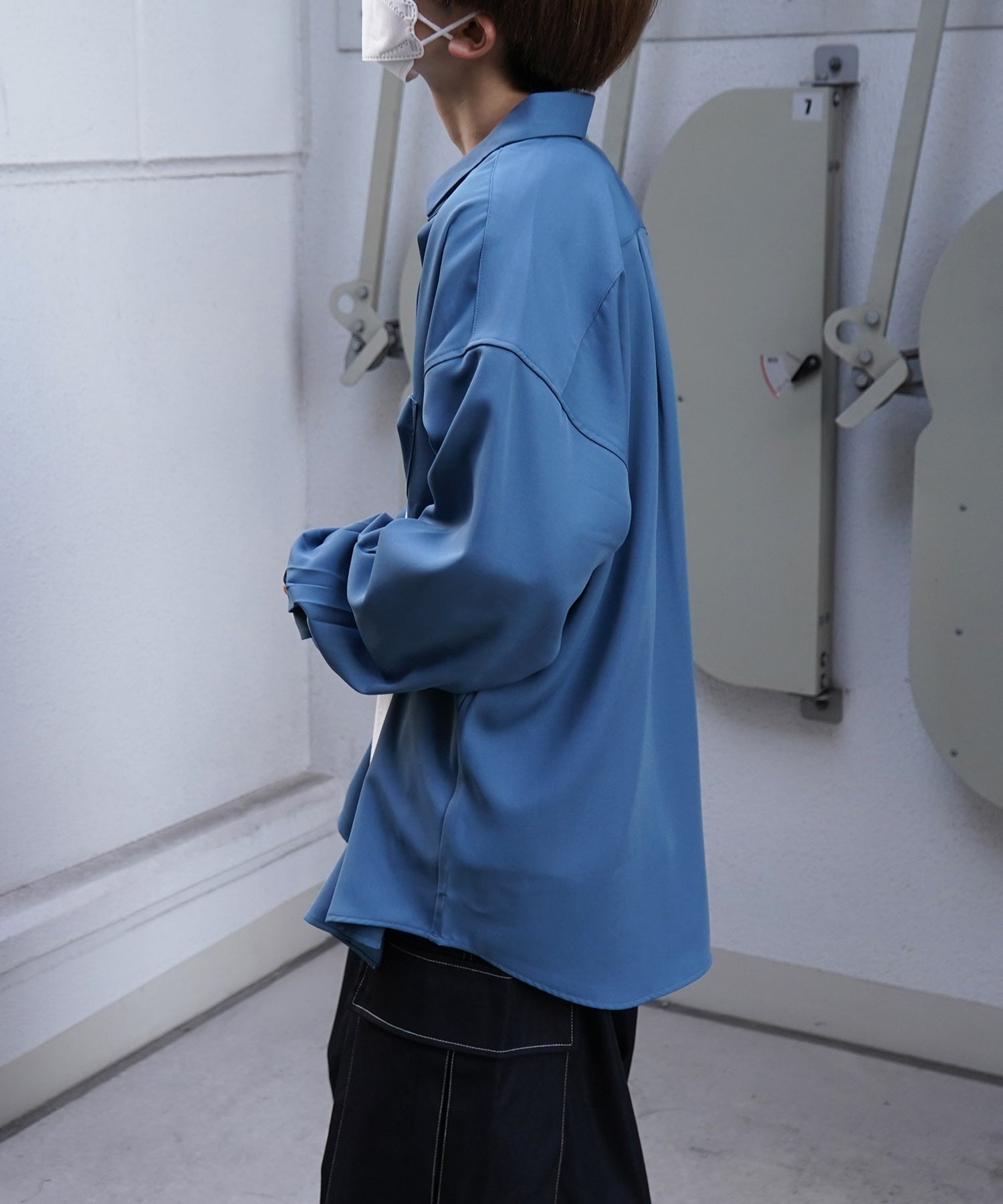 24SS ルーズシルエット ベーシック長袖シャツ