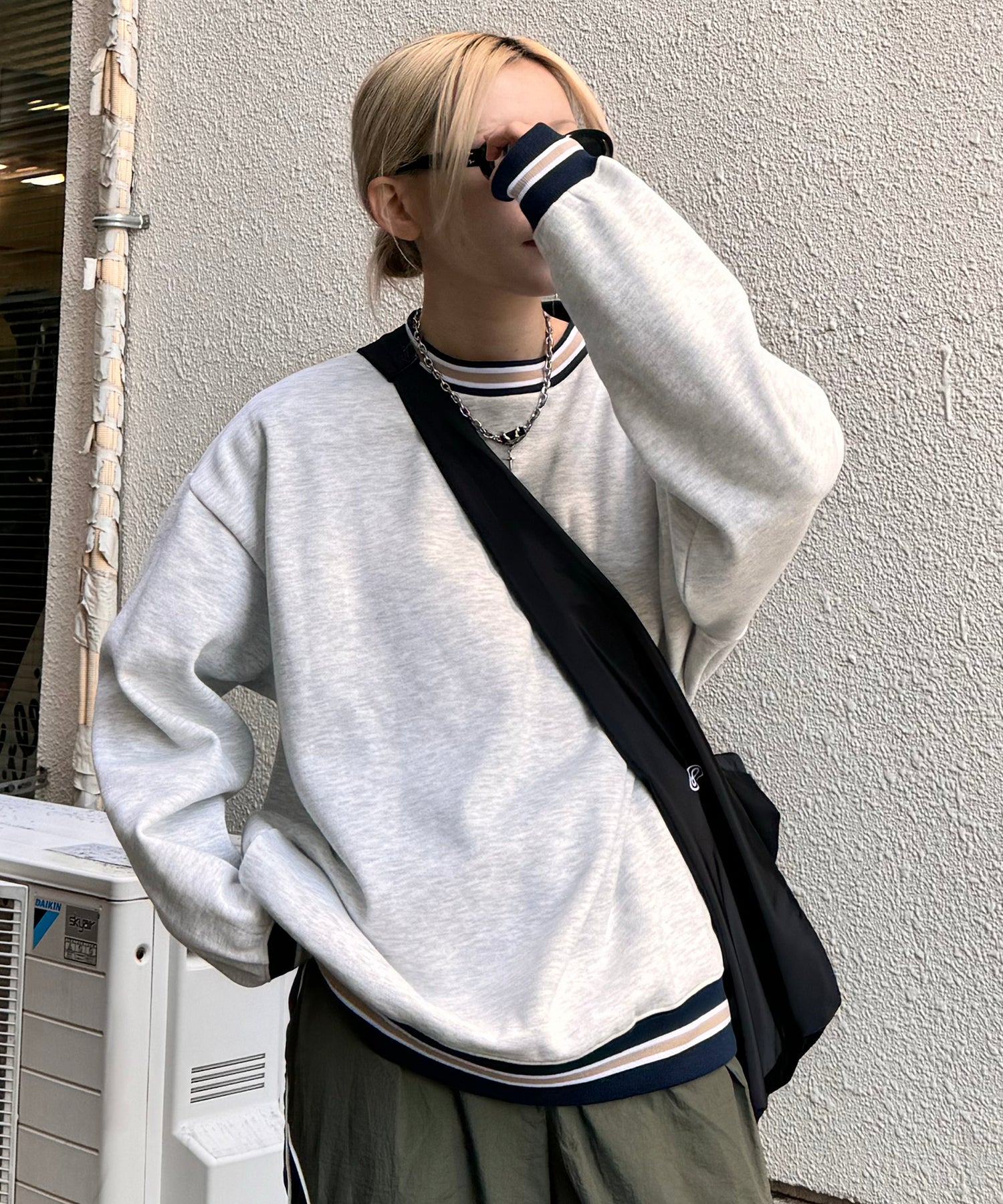 【限定展開】リブライン ビッグシルエット プルオーバースウェット