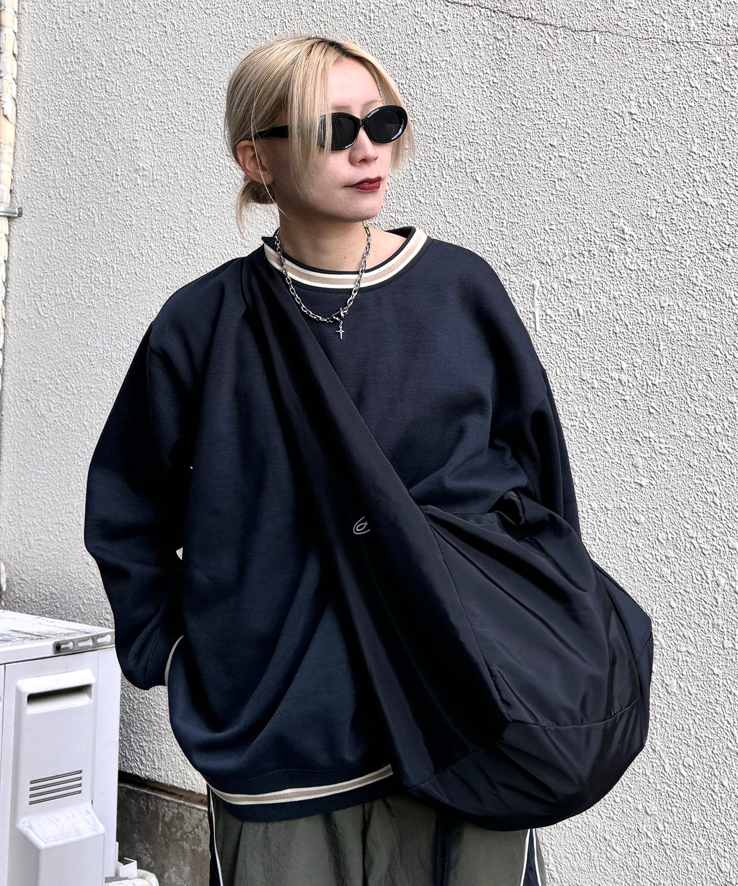 【限定展開】リブライン ビッグシルエット プルオーバースウェット