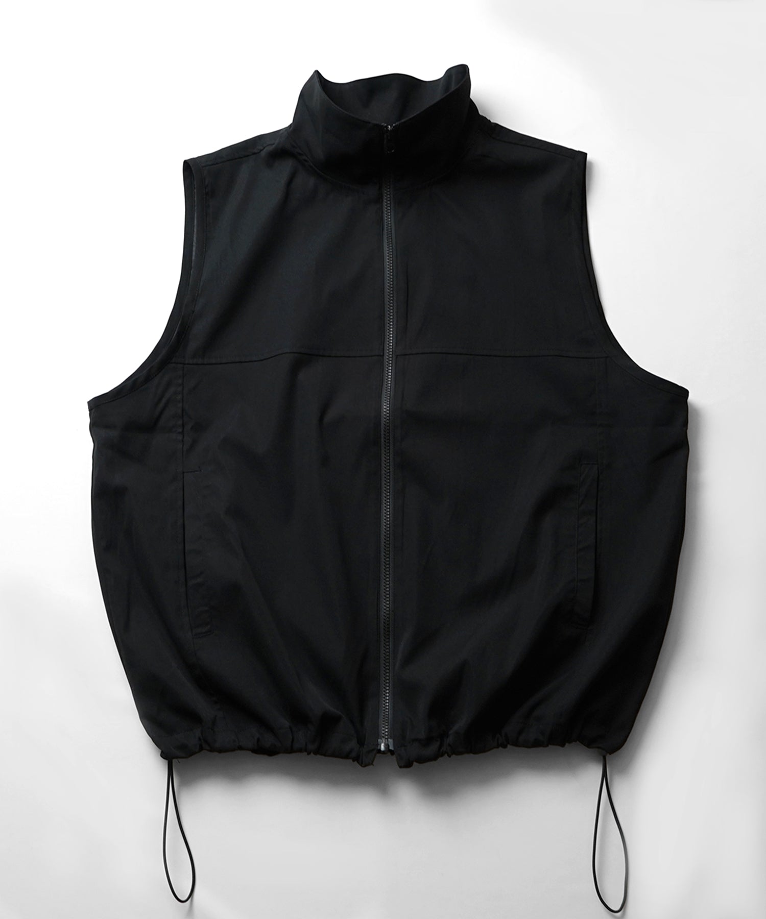 セットアップ対応 スタンドネック 裾ひもドロスト フルジップナイロンテックベスト