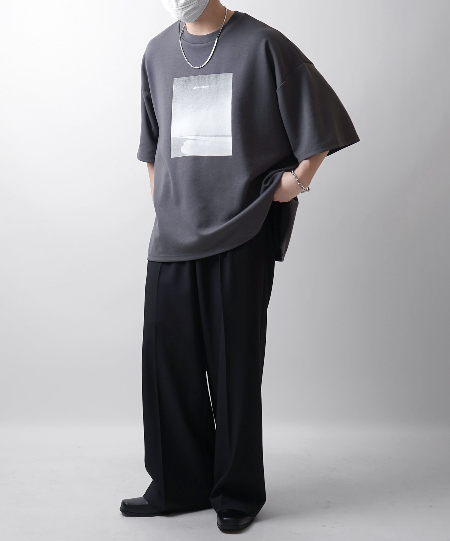 25SS ドレープとろみ ビッグシルエット フォトフロントプリント オーバーサイズ ポンチ半袖Tシャツ